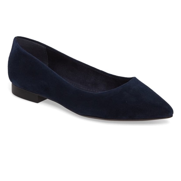 Bella Vita ‘Vivien’ pointy toe flats size 6.5M - Picture 1 of 8